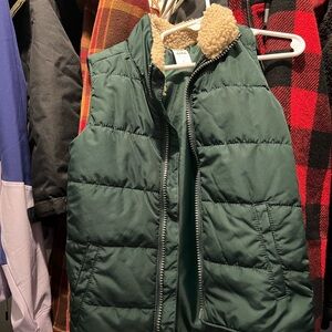 Kids puffer vest